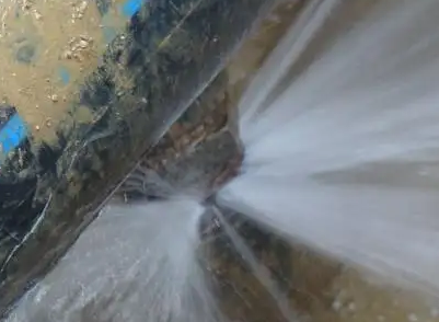 苏尼特右卫生间测漏水施工步骤